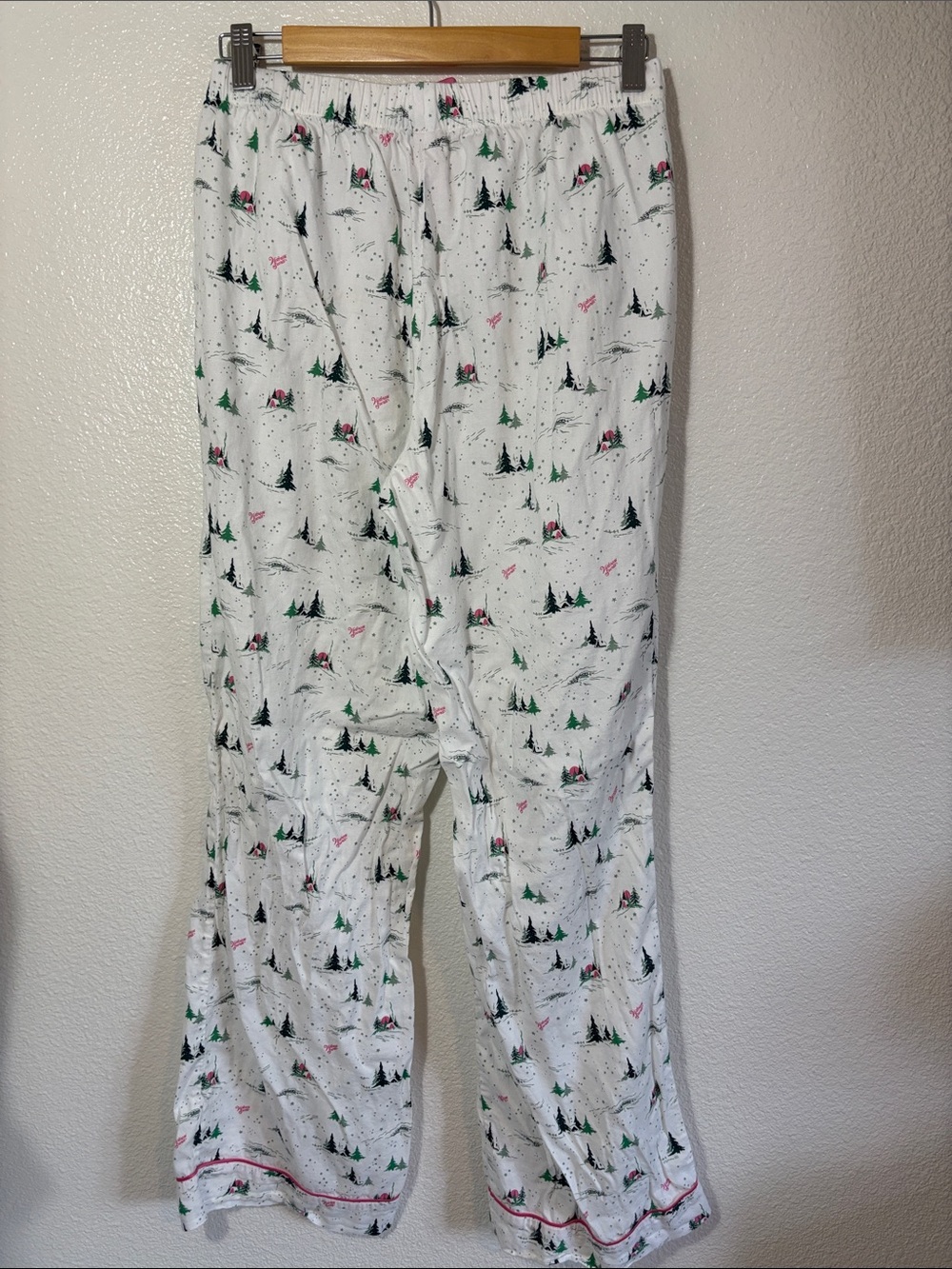 Victoria’s Secret Flannel Whimsey Forest Scene Pajama Set Size Small | holiday | - Picture 8 of 8